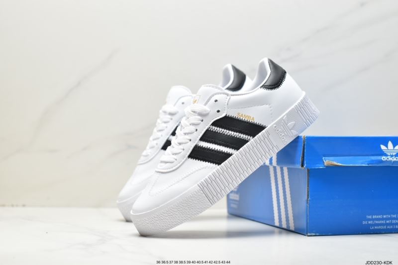 Adidas Sneakers